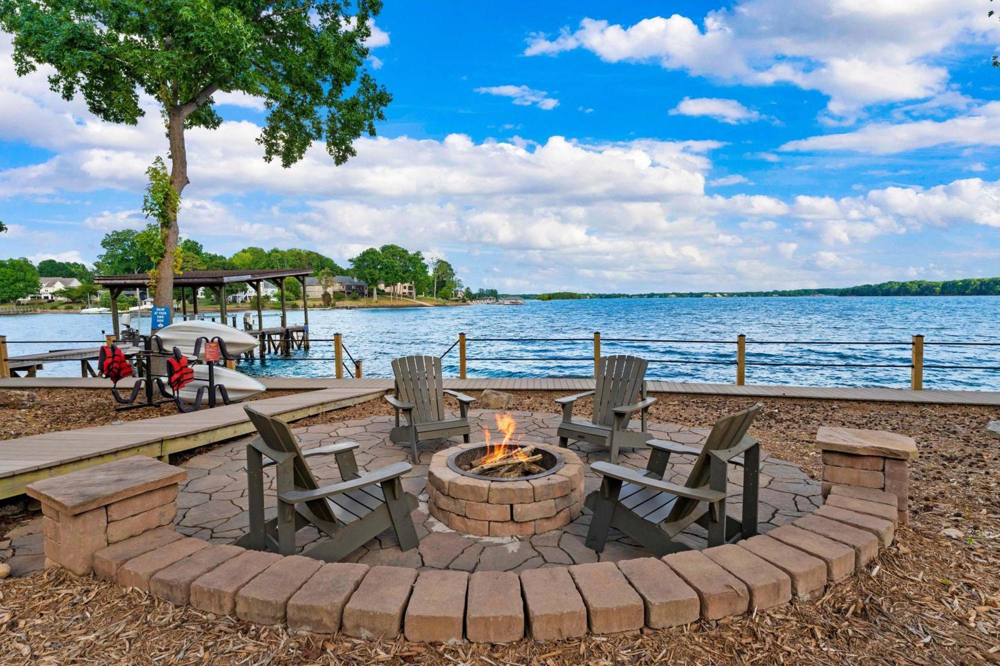 Lake Norman Getaway Mooresville Kültér fotó